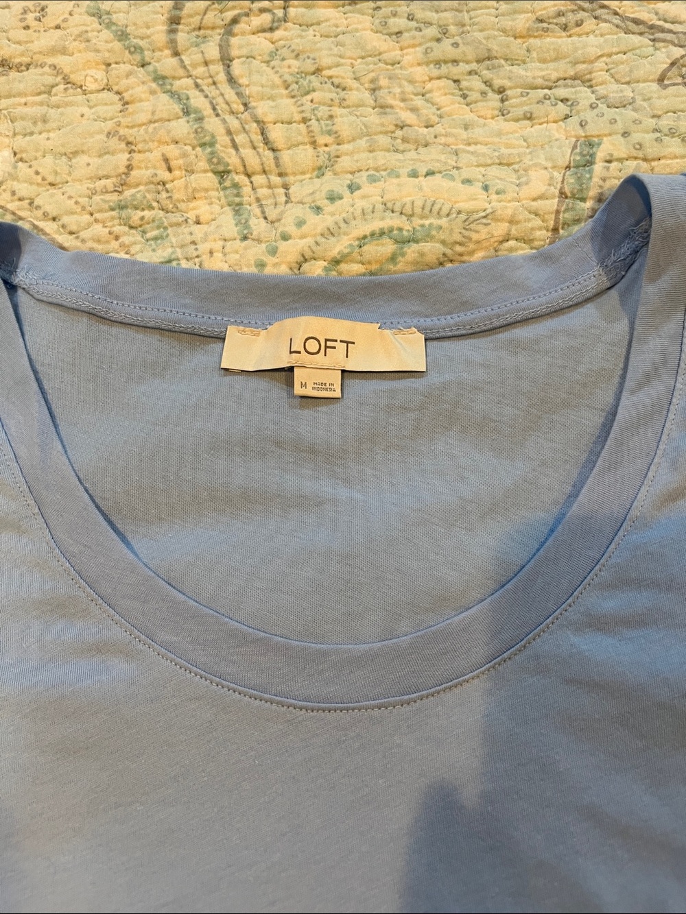 LOFT Light Blue Puff Sleeve Women's Top - Picture 2 of 3